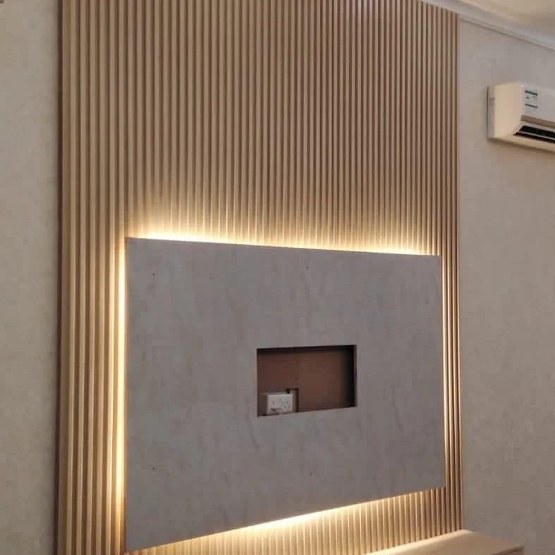 Wall TV Cabinet